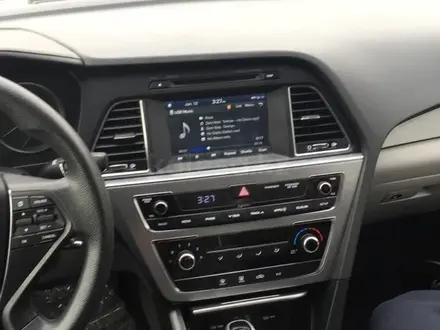 Hyundai Sonata 2016 года за 3 900 000 тг. в Актобе – фото 4