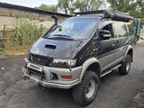 Mitsubishi Delica 1997 годаfor7 200 000 тг. в Алматы – фото 2