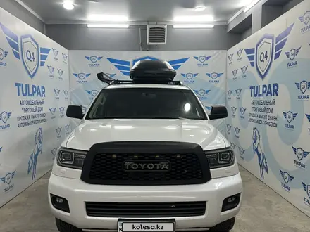 Toyota Sequoia 2008 года за 15 990 000 тг. в Тараз