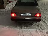 Mercedes-Benz E 200 1990 года за 1 300 000 тг. в Караганда – фото 3