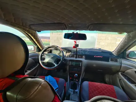 Toyota Camry 1999 года за 2 600 000 тг. в Усть-Каменогорск – фото 9