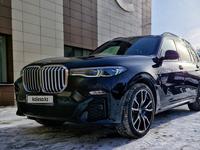 BMW X7 2022 года за 54 000 000 тг. в Астана