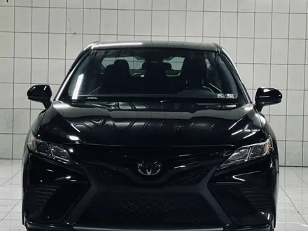 Toyota Camry 2019 года за 12 500 000 тг. в Алматы