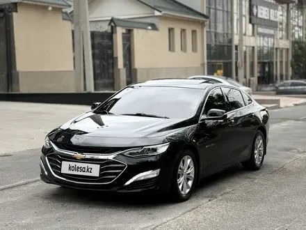 Chevrolet Malibu 2020 года за 9 990 000 тг. в Шымкент – фото 4