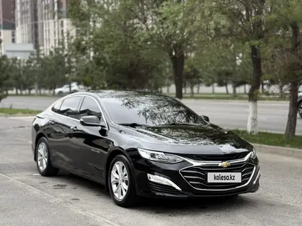 Chevrolet Malibu 2020 года за 9 990 000 тг. в Шымкент – фото 3