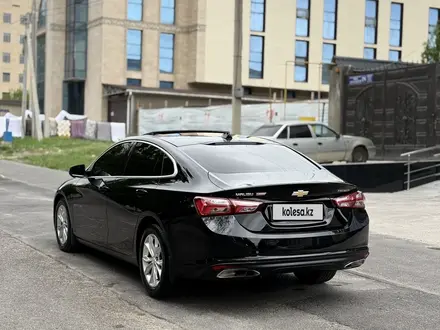 Chevrolet Malibu 2020 года за 9 990 000 тг. в Шымкент – фото 6
