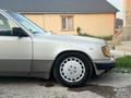 Mercedes-Benz E 230 1992 года за 900 000 тг. в Алматы – фото 11