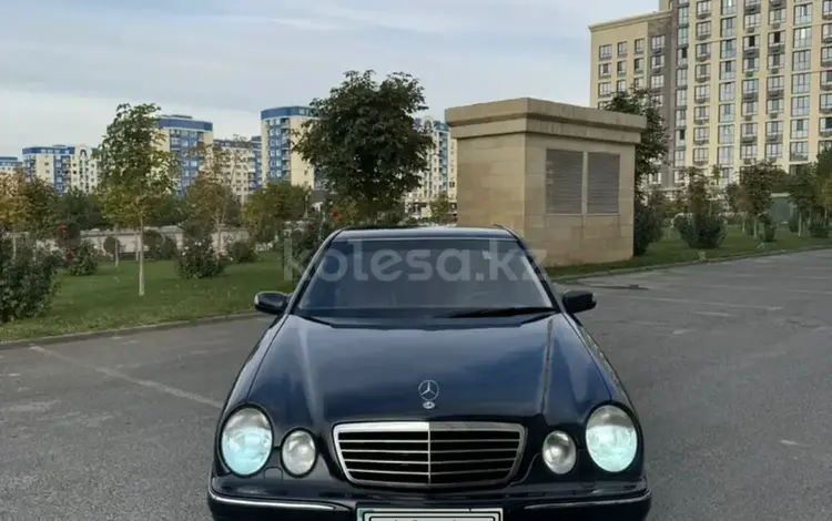 Mercedes-Benz E 320 2001 годаfor5 500 000 тг. в Шымкент