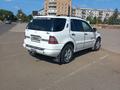 Mercedes-Benz ML 320 2001 года за 4 600 000 тг. в Астана – фото 2