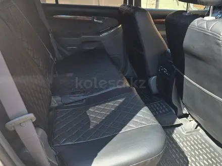 Toyota Land Cruiser Prado 2007 года за 13 000 000 тг. в Актобе – фото 24