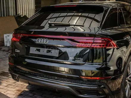 Audi Q8 2022 года за 45 000 000 тг. в Алматы – фото 7