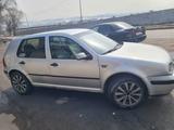 Volkswagen Golf 2003 года за 2 500 000 тг. в Алматы