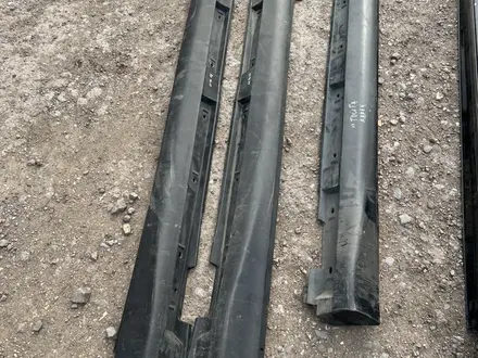 Пороги накладки на лексус GS190 RX350 RX300 за 25 000 тг. в Караганда