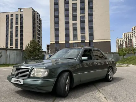 Mercedes-Benz E 220 1993 года за 3 000 000 тг. в Шымкент – фото 8