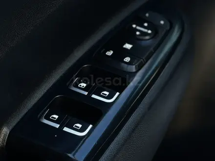 Kia Rio X-Line 2019 года за 6 050 000 тг. в Астана – фото 10