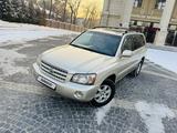 Toyota Highlander 2001 годаүшін6 350 000 тг. в Алматы