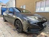 Hyundai Elantra 2022 года за 8 500 000 тг. в Атырау