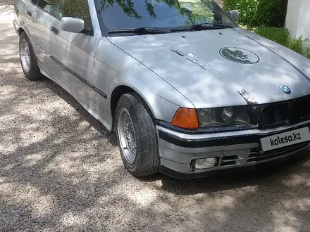 BMW 320 1995 года за 980 000 тг. в Тараз