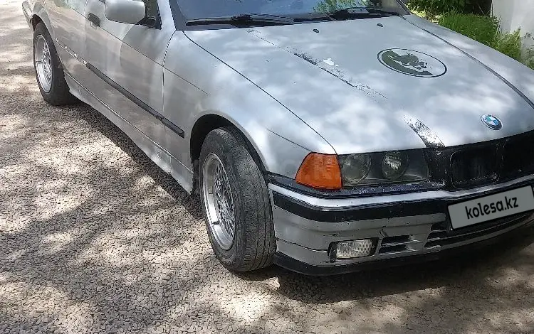 BMW 320 1995 года за 850 000 тг. в Тараз