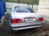 Mercedes-Benz E 240 1997 годаүшін2 500 000 тг. в Усть-Каменогорск – фото 3