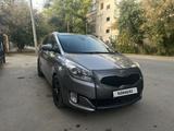 Kia Carens 2013 годаүшін6 800 000 тг. в Уральск