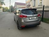 Kia Carens 2013 годаfor6 800 000 тг. в Уральск – фото 3