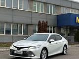 Toyota Camry 2019 года за 13 500 000 тг. в Алматы