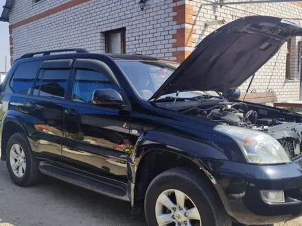 Toyota Land Cruiser Prado 2005 года за 11 500 000 тг. в Актобе – фото 2