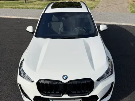 BMW X1 2025 года за 31 000 000 тг. в Астана – фото 12