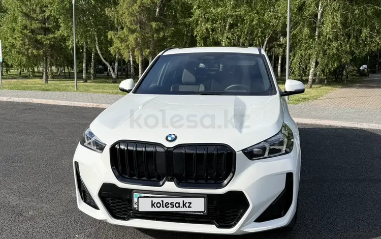 BMW X1 2025 года за 31 000 000 тг. в Астана
