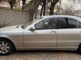Mercedes-Benz S 320 1999 года за 3 500 000 тг. в Алматы – фото 2