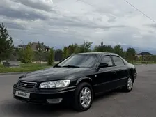 Toyota Camry, 2001