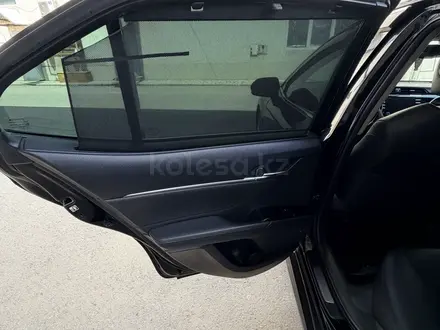 Toyota Camry 2018 года за 12 900 000 тг. в Алматы – фото 18