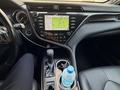Toyota Camry 2018 года за 12 900 000 тг. в Алматы – фото 25