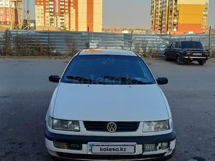 Volkswagen Passat 1994 года за 1 100 000 тг. в Актобе