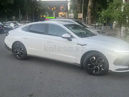 Hyundai Sonata 2025 года за 15 300 000 тг. в Шымкент – фото 2