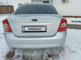 Ford Focus 2011 года за 3 800 000 тг. в Атырау – фото 2