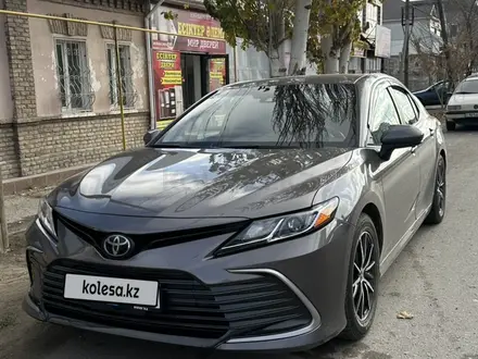Toyota Camry 2021 года за 15 500 000 тг. в Кызылорда