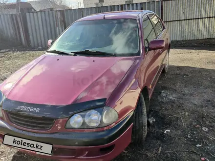 Toyota Avensis 1998 года за 2 050 000 тг. в Астана – фото 2