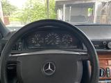 Mercedes-Benz E 230 1991 года за 1 200 000 тг. в Тараз – фото 4