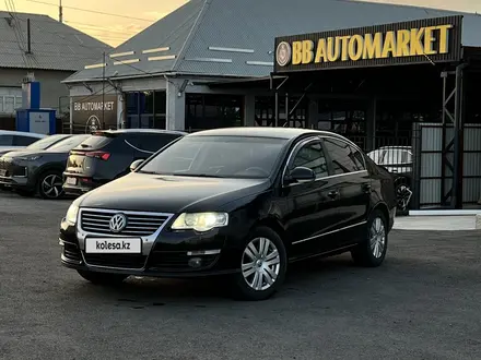 Volkswagen Passat 2005 года за 2 700 000 тг. в Шымкент