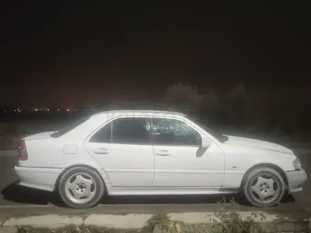 Mercedes-Benz S 220 1994 года за 900 000 тг. в Тараз