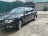 Skoda Superb 2012 годаfor3 650 000 тг. в Алматы – фото 5