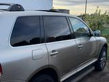 Volkswagen Touareg 2005 годаүшін5 850 000 тг. в Атбасар – фото 3