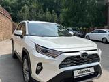 Toyota RAV4 2021 годаүшін20 000 000 тг. в Алматы – фото 4