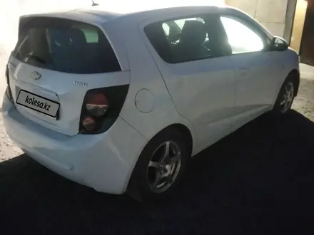 Chevrolet Aveo 2013 года за 3 400 000 тг. в Актобе – фото 5