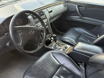 Mercedes-Benz E 320 2001 года за 4 500 000 тг. в Шымкент – фото 7