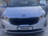 Kia Carnival 2015 года за 12 300 000 тг. в Астана