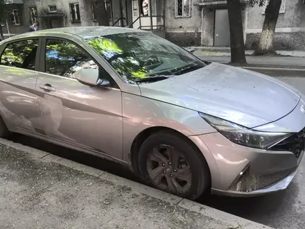 Hyundai Elantra 2023 года за 6 600 000 тг. в Алматы