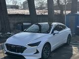 Hyundai Sonata 2020 годаfor14 000 000 тг. в Алматы – фото 3